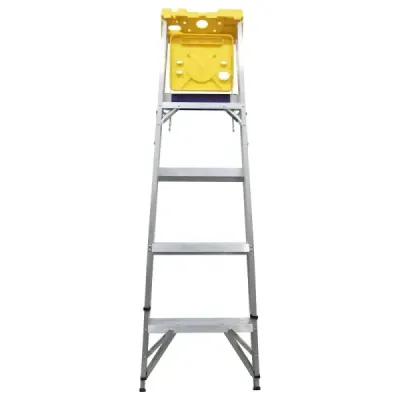 Escalera De Tijera 4 Peldaños Antideslizantes 90 Kg Surtek