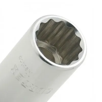 Copa Corta De 22 Mm X 1.1/2' 12 Puntas Surtek Cuadro 1/2'